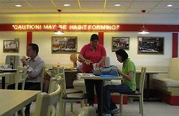 The E-Hotel Makati Makati City 3*,  Filipíny