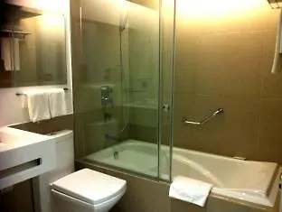 The E-Hotel Makati Makati City 3*,